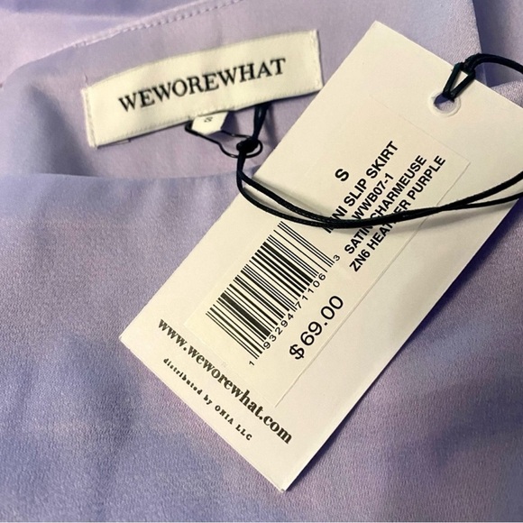 *NWT* WeWoreWhat REVOLVE Mini Slip Skirt Satin Charmeuse Heather Purple - Picture 9 of 11
